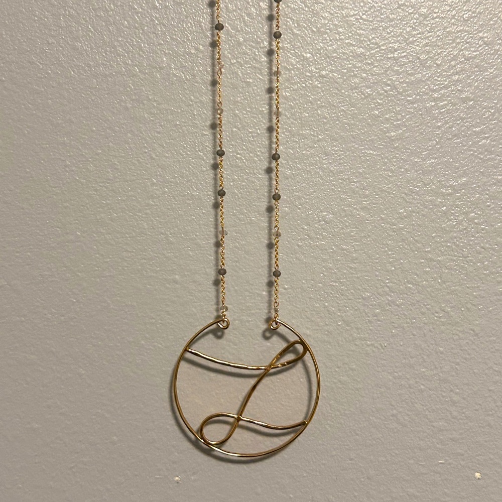 BNWT Anthropologie “L” initial necklace